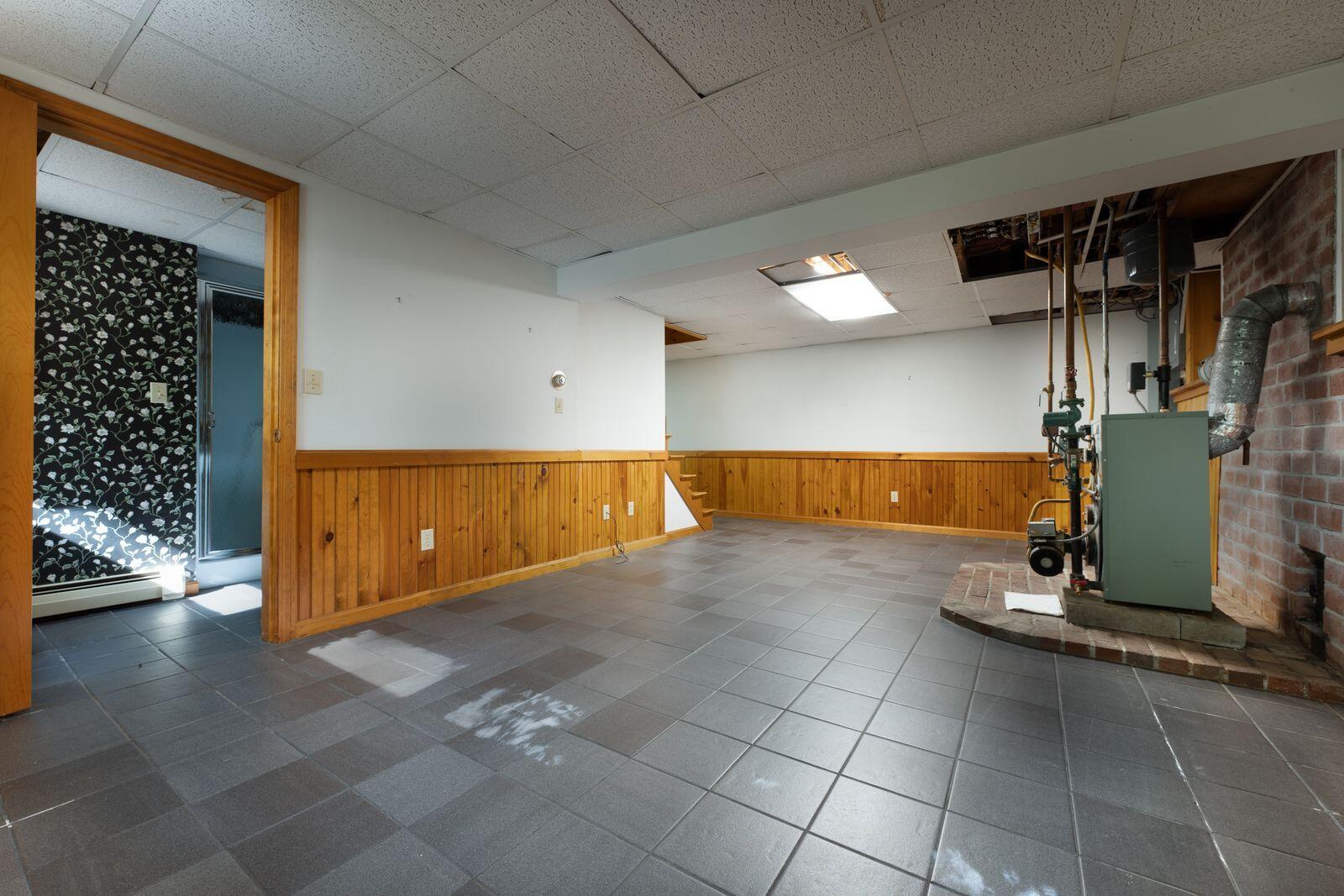 14 Patricia Drive Topsham ME 04086