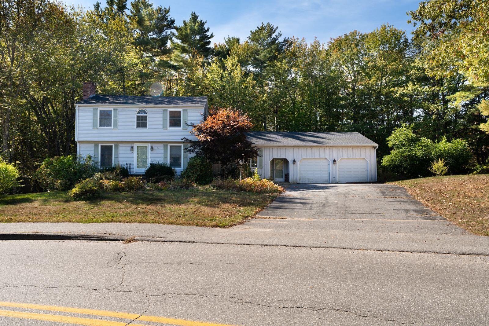 14 Patricia Drive Topsham ME 04086