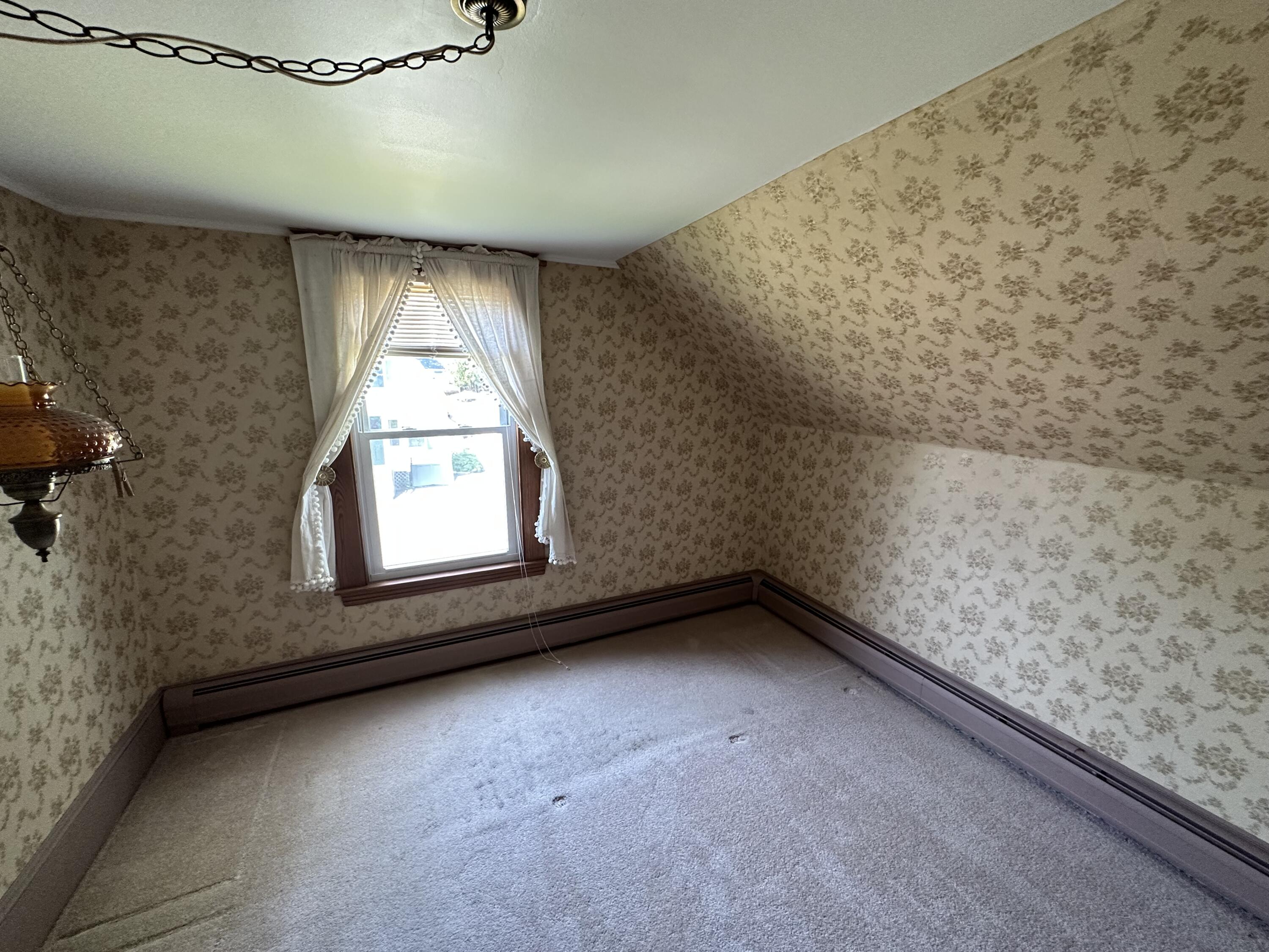 17 Yeaton Street Waterville ME 04901