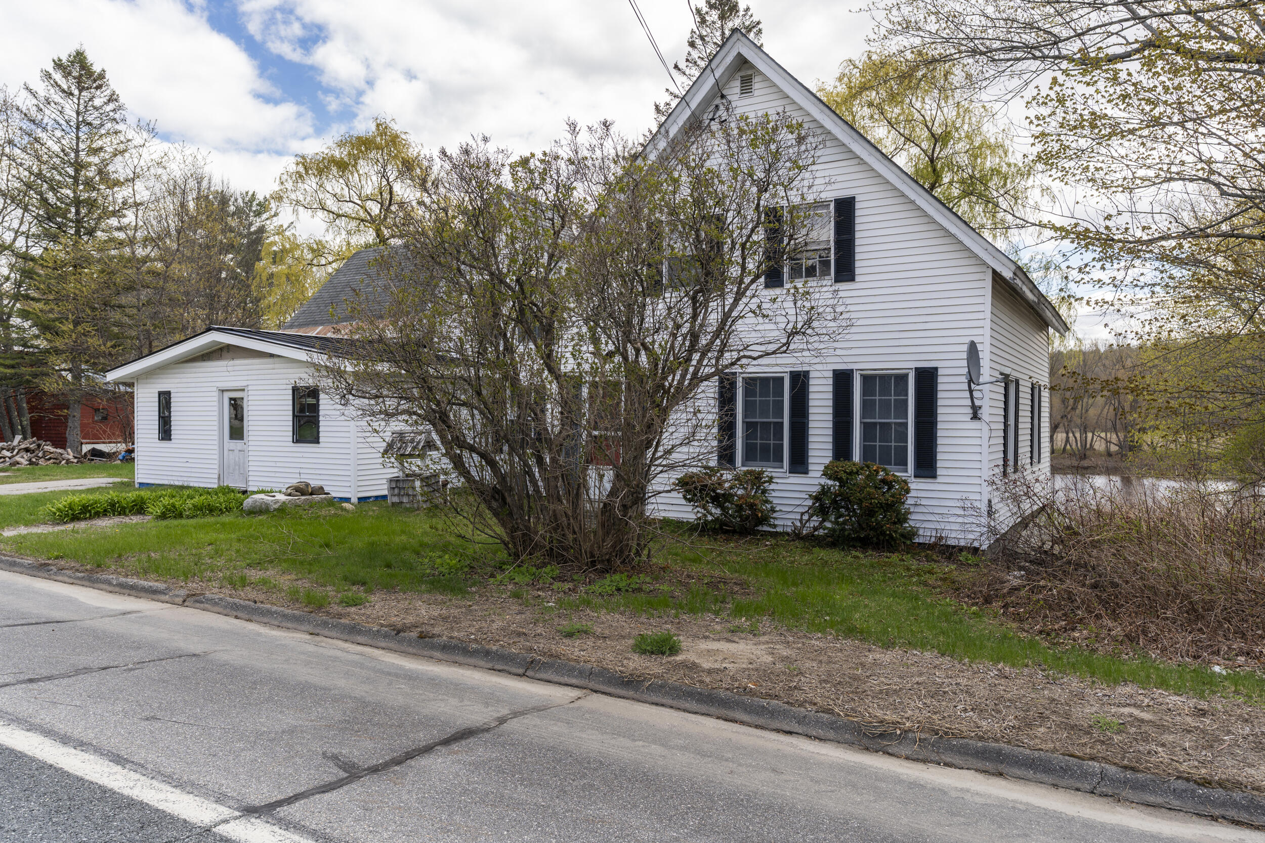 Hanover ME, 2071 Main Street
