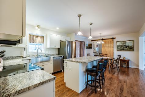 159 Bisco Road Paris ME 04281