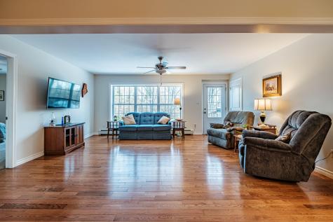 159 Bisco Road Paris ME 04281