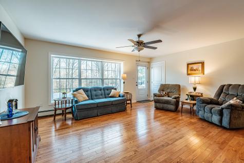 159 Bisco Road Paris ME 04281