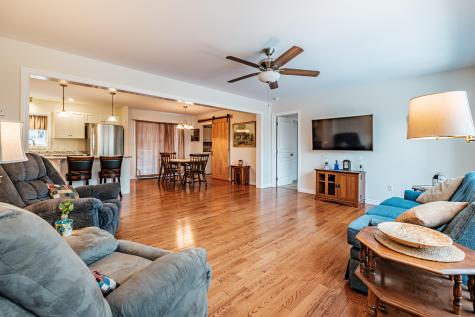 159 Bisco Road Paris ME 04281