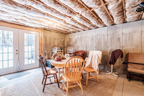 159 Bisco Road Paris ME 04281