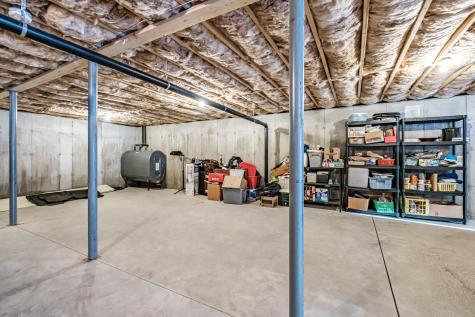 159 Bisco Road Paris ME 04281