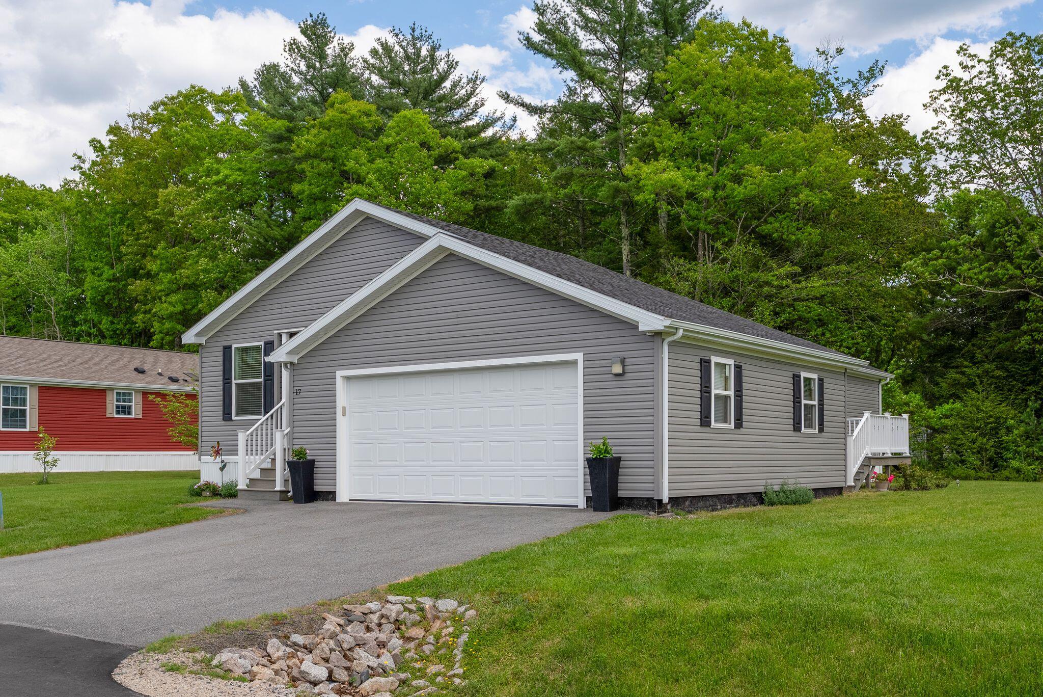 17 Rods Way Arundel ME 04046