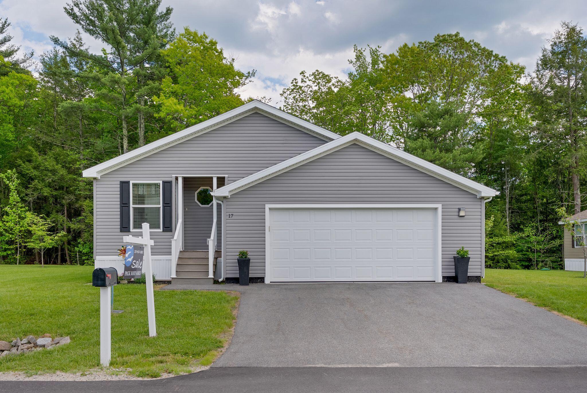 17 Rods Way Arundel ME 04046