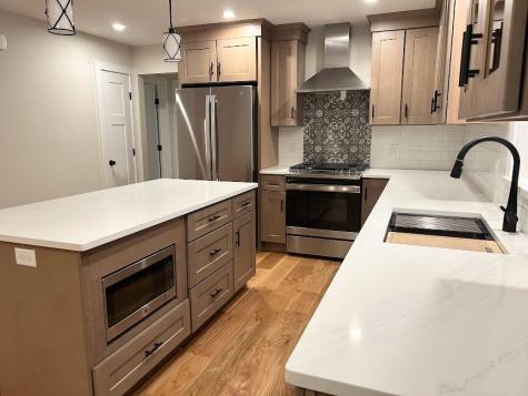 28 Rockwood Drive Sanford ME 04073