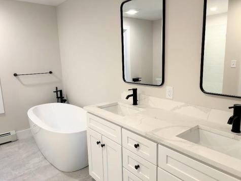 28 Rockwood Drive Sanford ME 04073