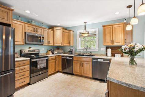 58 Lynn Avenue Brewer ME 04412