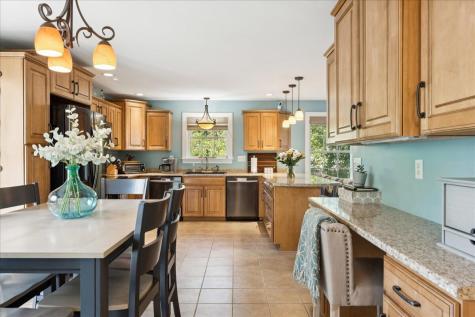 58 Lynn Avenue Brewer ME 04412