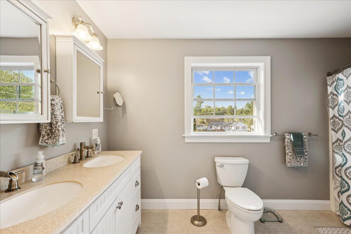 58 Lynn Avenue Brewer ME 04412