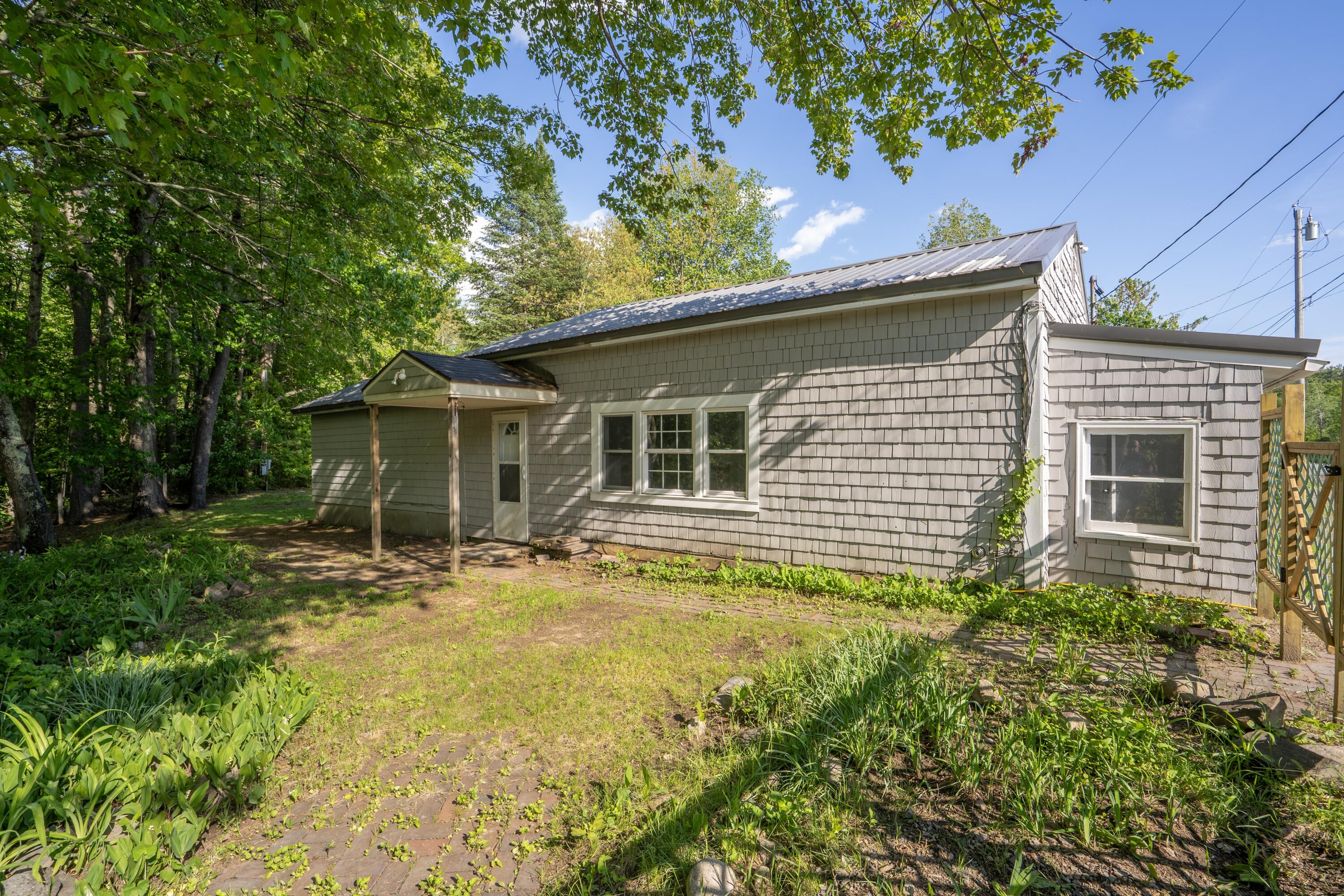 2415 Sanford Road Wells ME 04090