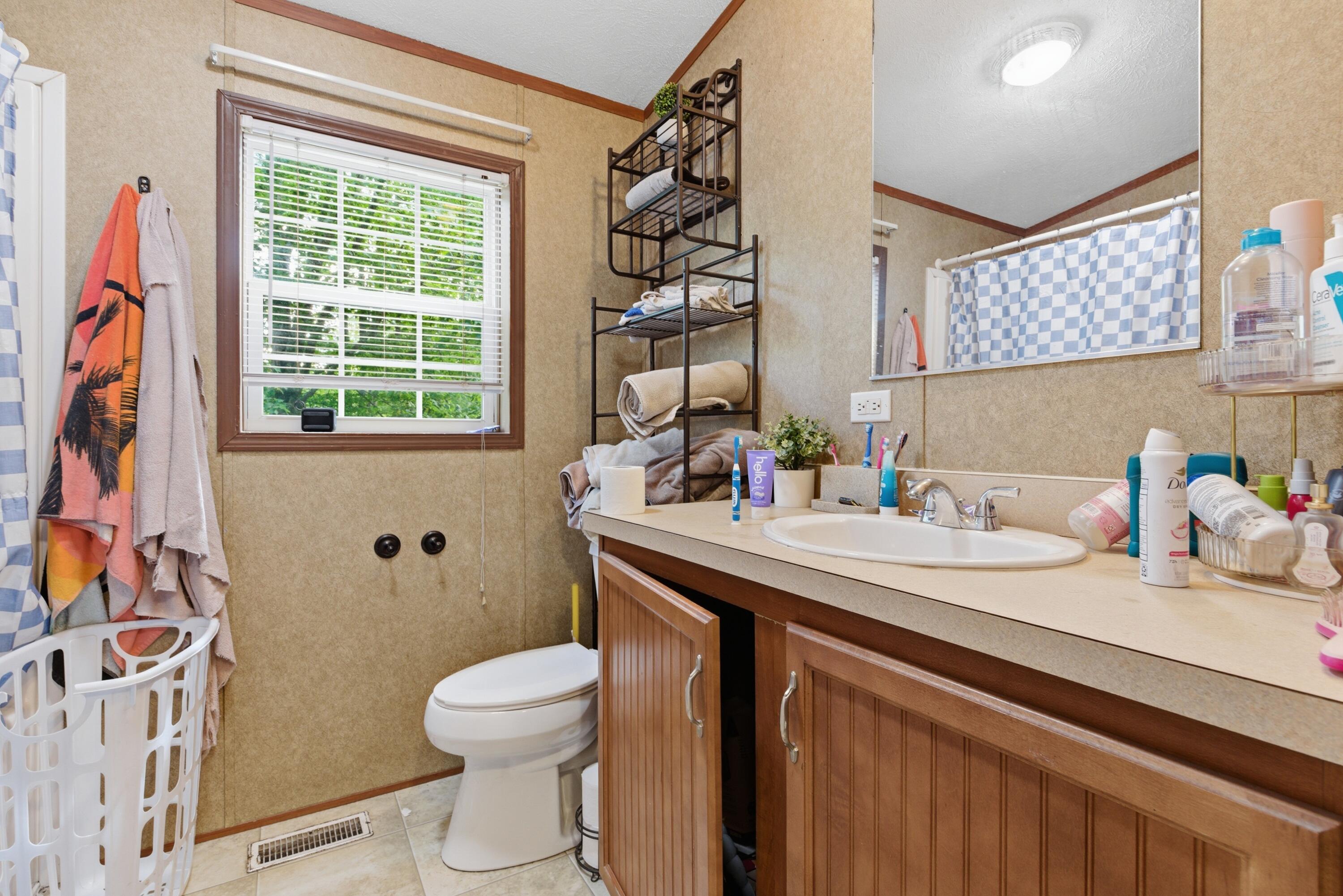 2415 Sanford Road Wells ME 04090