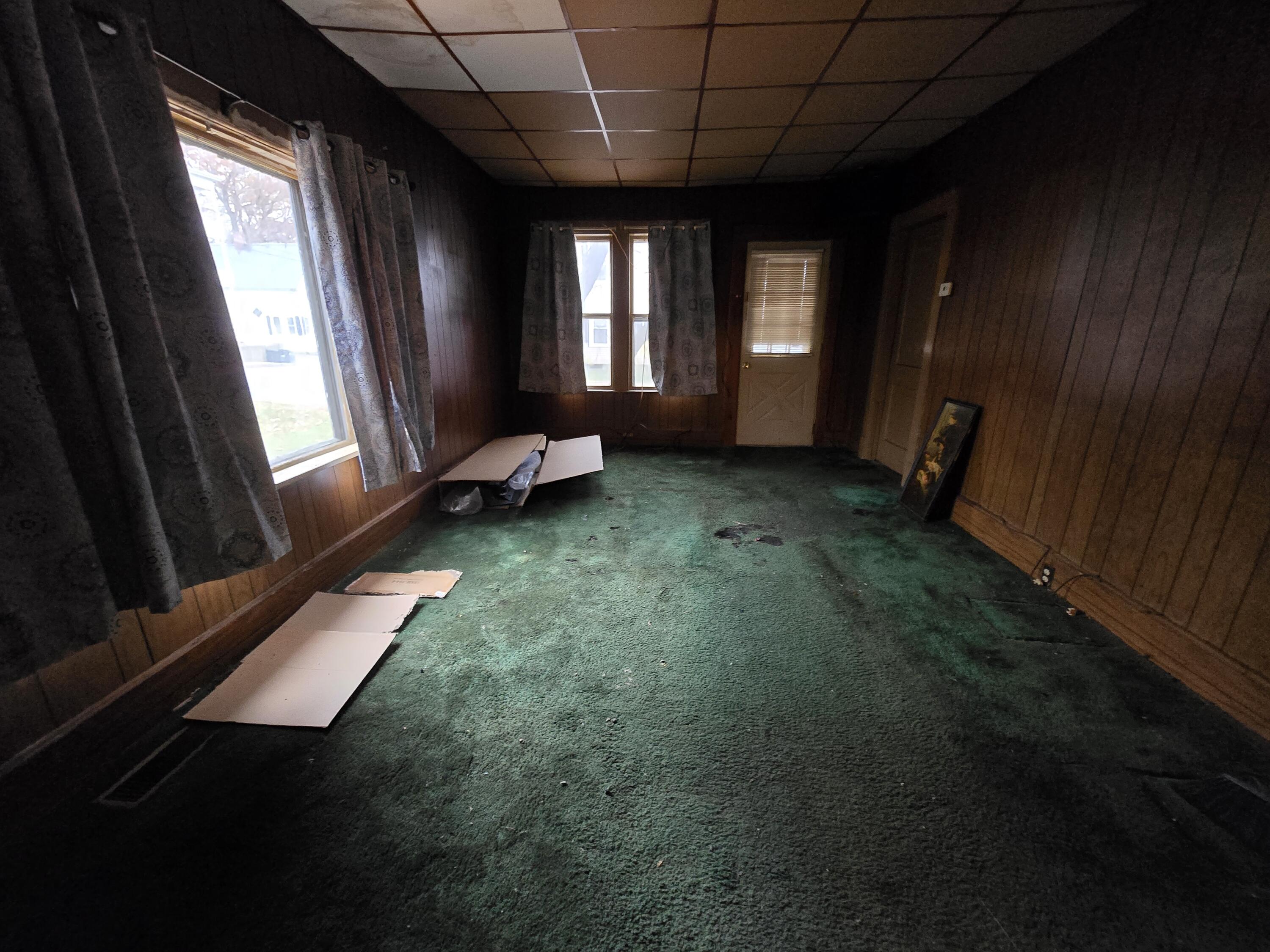 2 Flood Street Mexico ME 04257