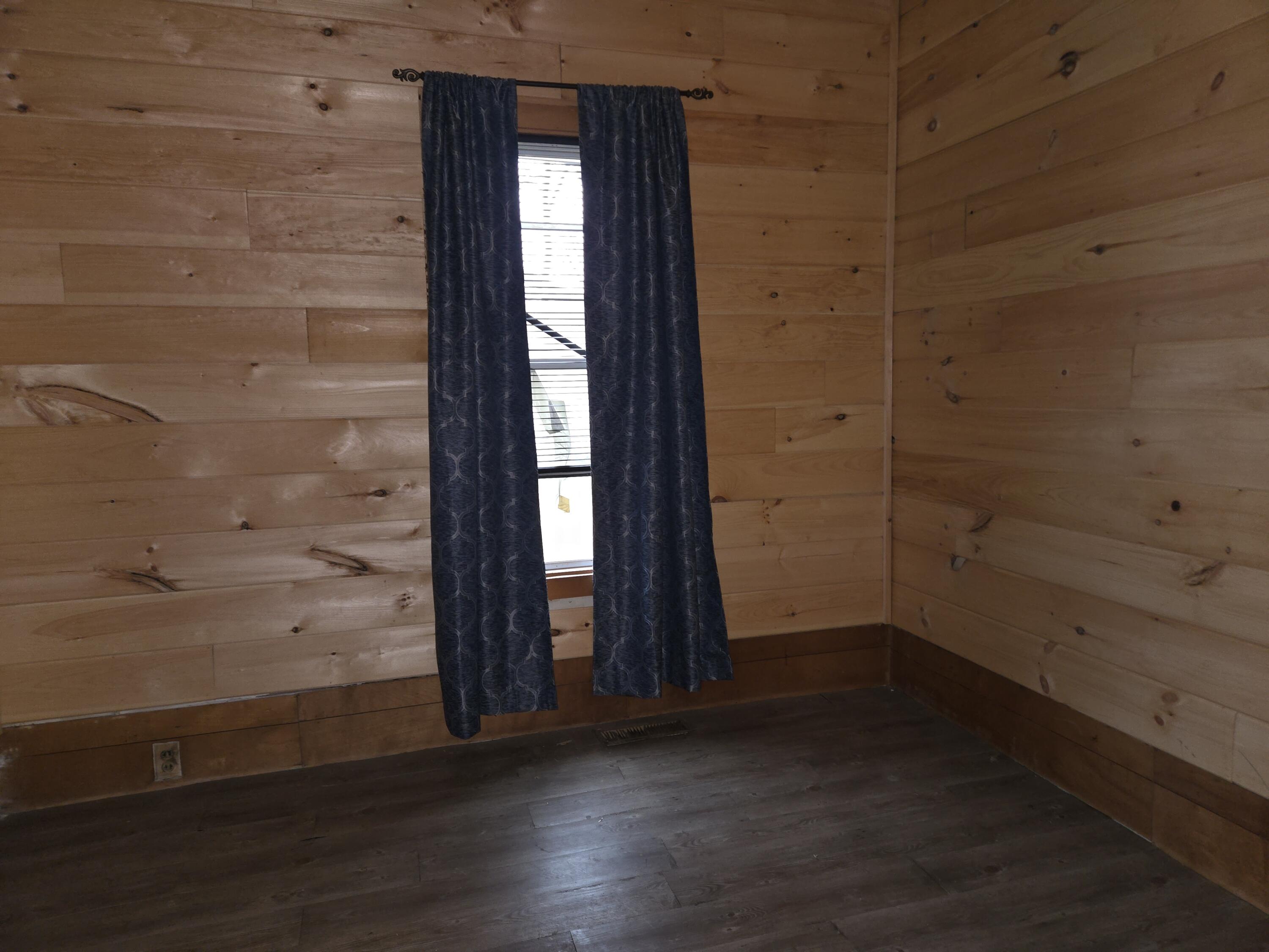 2 Flood Street Mexico ME 04257