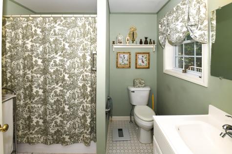 27 Stonehedge Drive Bridgton ME 04009