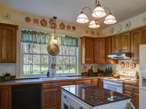 174 Summer Street Kennebunk ME 04043
