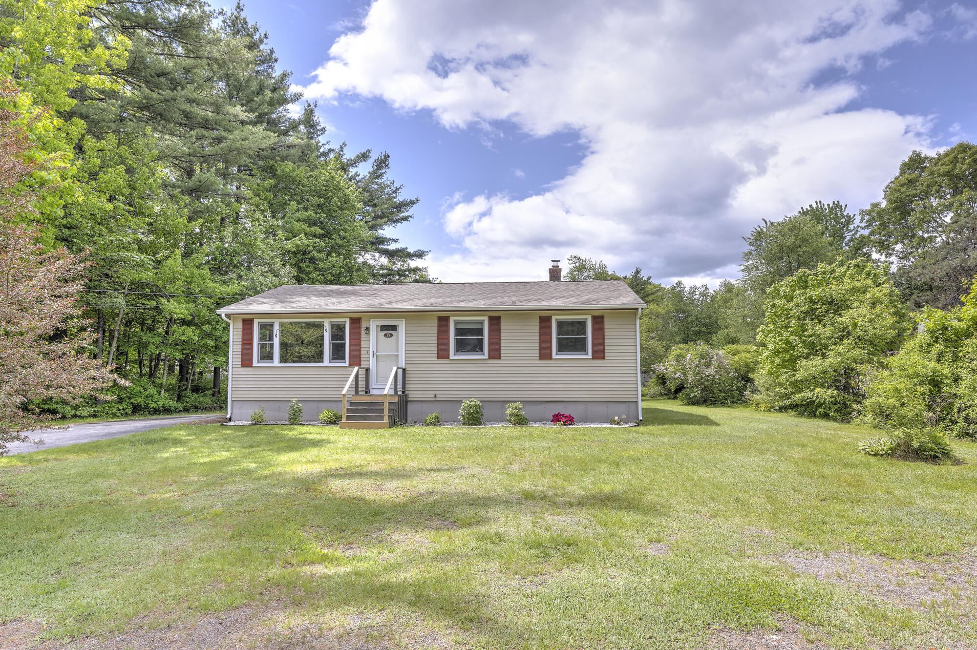 15 Birchwood Avenue Windham ME 04062