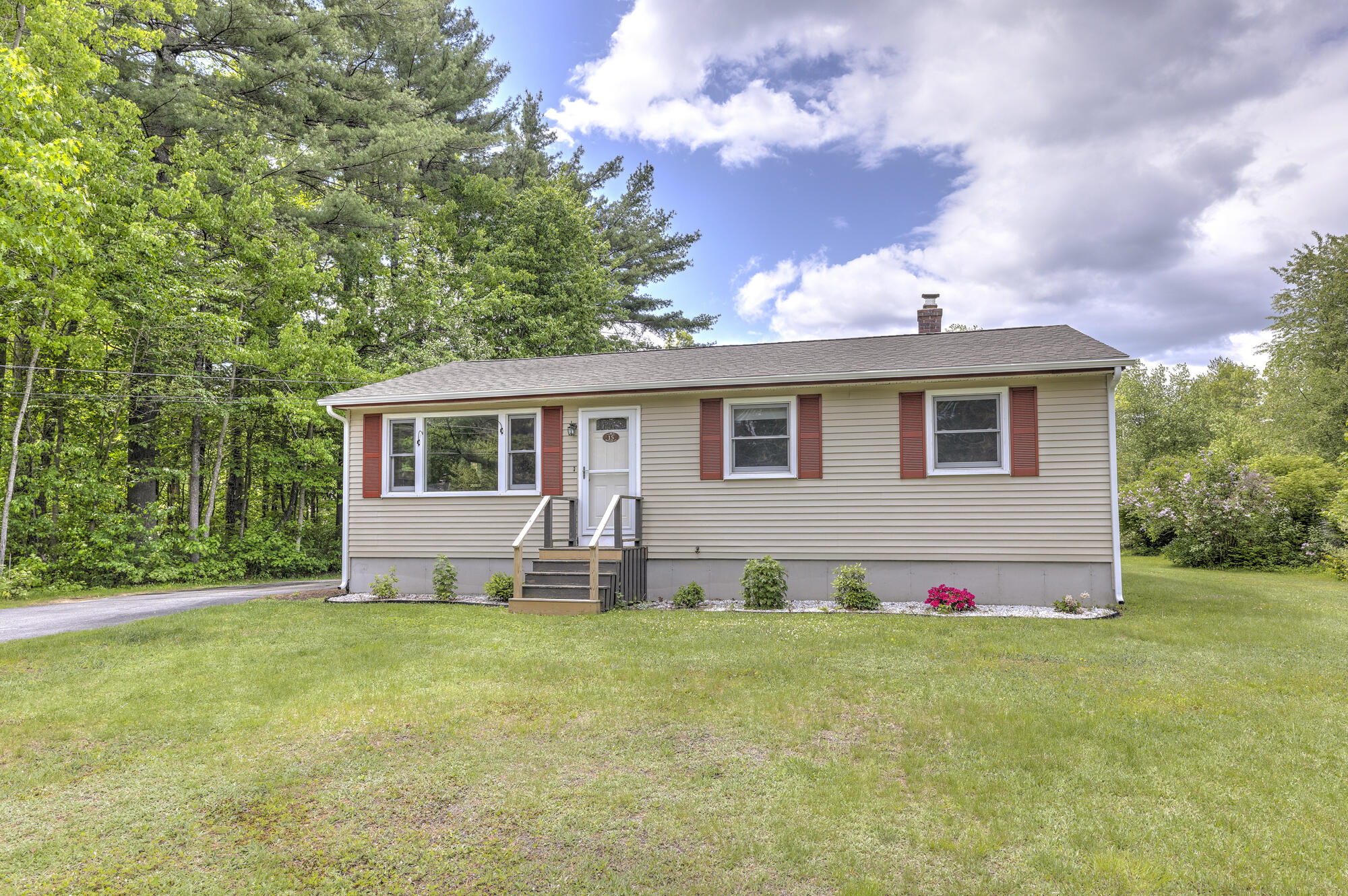 15 Birchwood Avenue Windham ME 04062