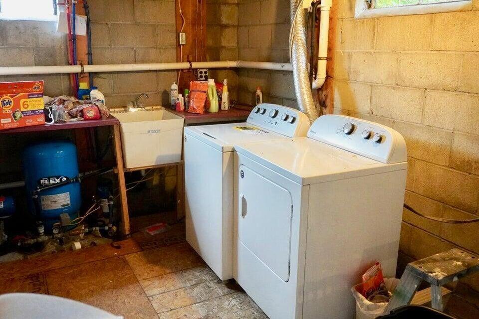 37 Quaker Ridge Road Casco ME 04015