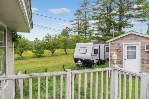 37 Quaker Ridge Road Casco ME 04015