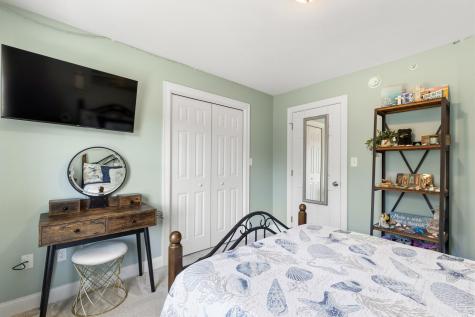 9 Winding Brook Way Gorham ME 04038