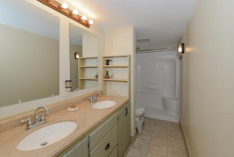 12 Green Street Bridgton ME 04009