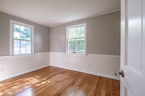 52 Mckinley Street South Portland ME 04106