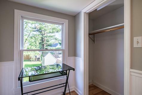 52 Mckinley Street South Portland ME 04106