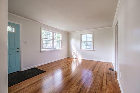 52 Mckinley Street South Portland ME 04106