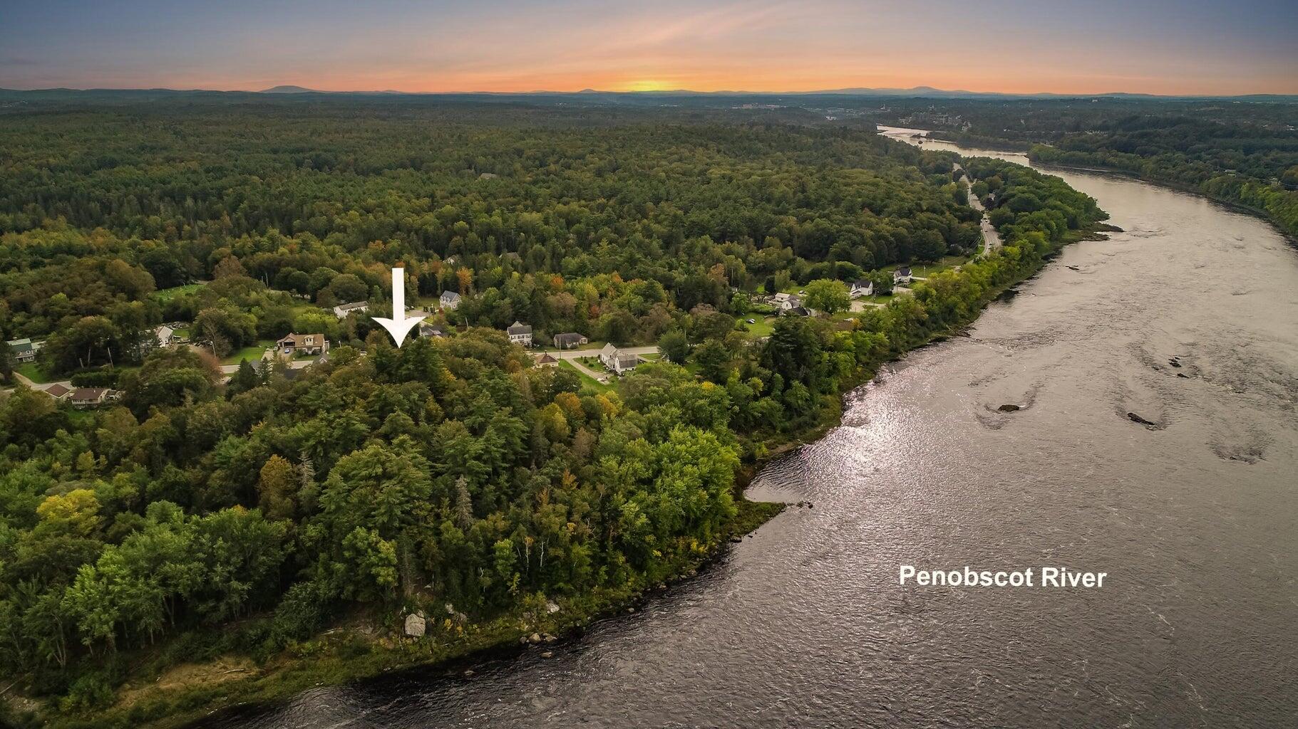 1102 N Main Street Brewer ME 04412