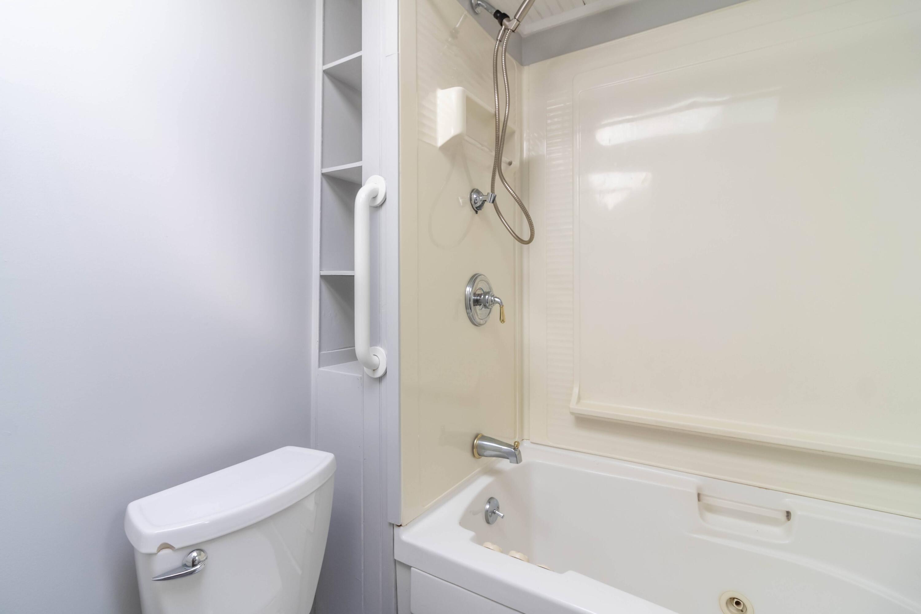 1102 N Main Street Brewer ME 04412