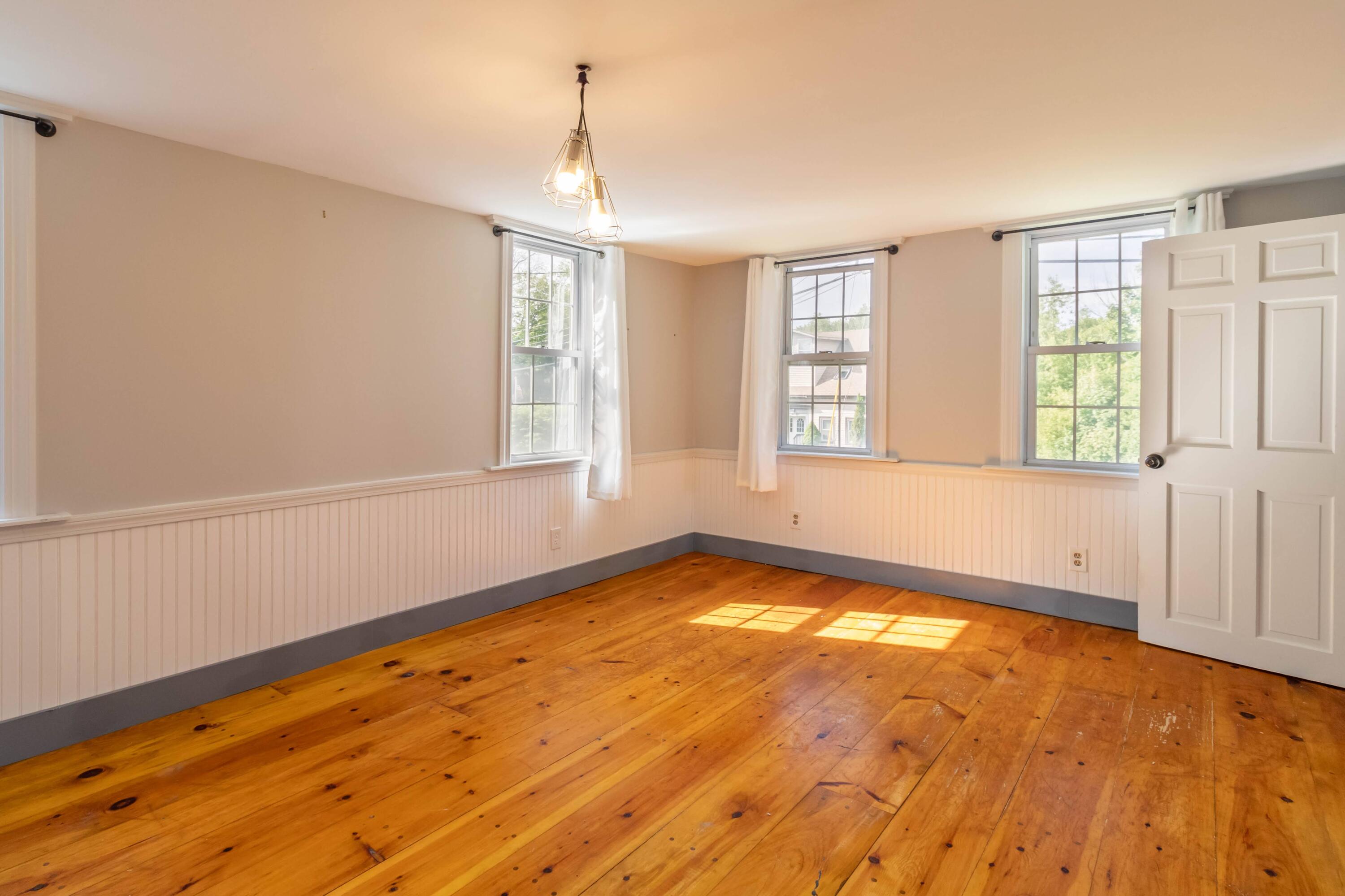 1102 N Main Street Brewer ME 04412