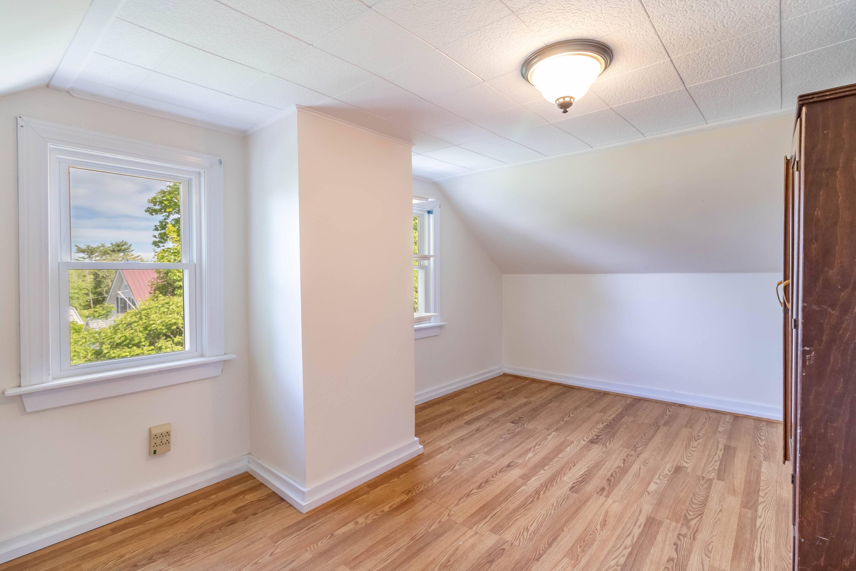 1102 N Main Street Brewer ME 04412