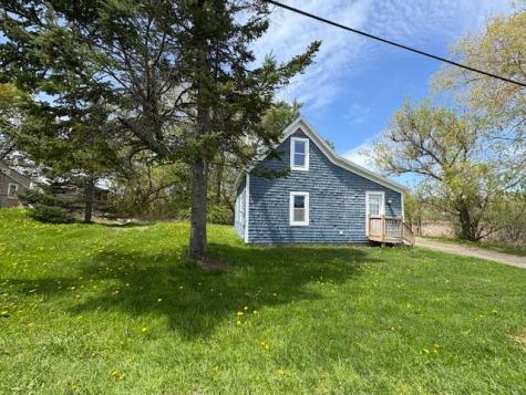 13 Glenwood Avenue Rockland ME 04841