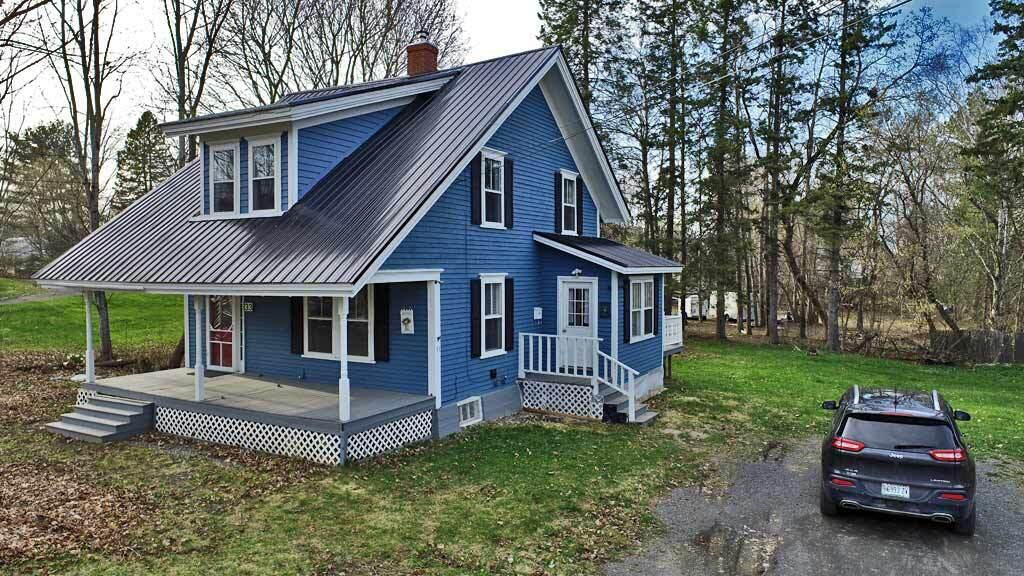 33 Columbia Street Houlton ME 04730
