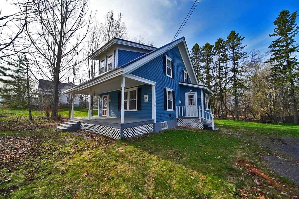 33 Columbia Street Houlton ME 04730