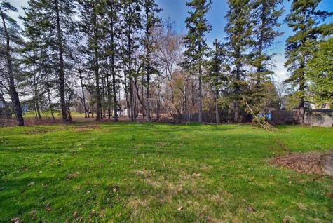 33 Columbia Street Houlton ME 04730