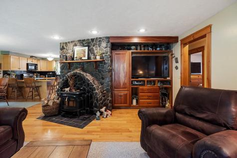 1 Castle View Lane Belgrade ME 04917