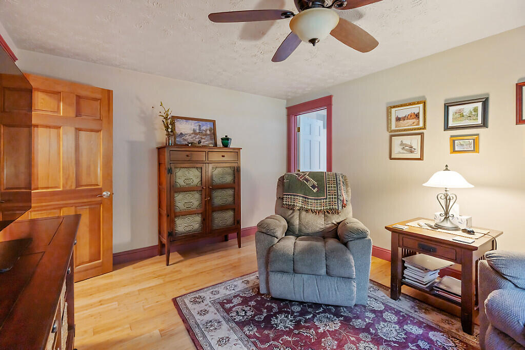 1 Castle View Lane Belgrade ME 04917