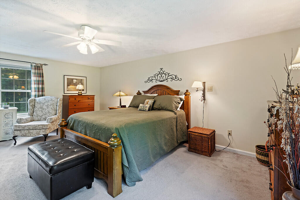 1 Castle View Lane Belgrade ME 04917