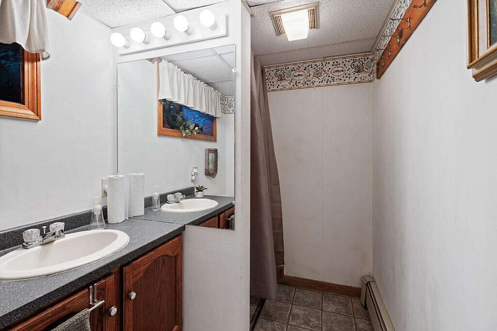 1 Castle View Lane Belgrade ME 04917