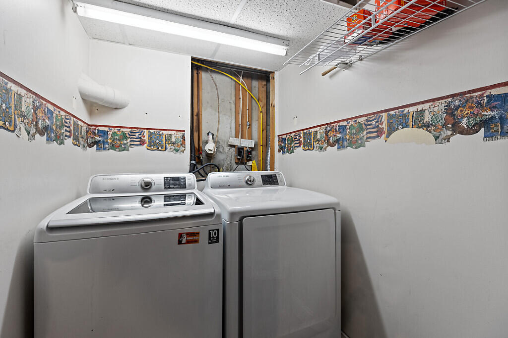 1 Castle View Lane Belgrade ME 04917