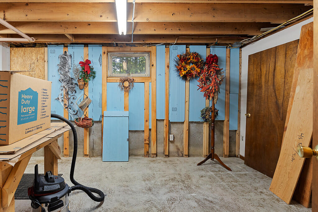 1 Castle View Lane Belgrade ME 04917