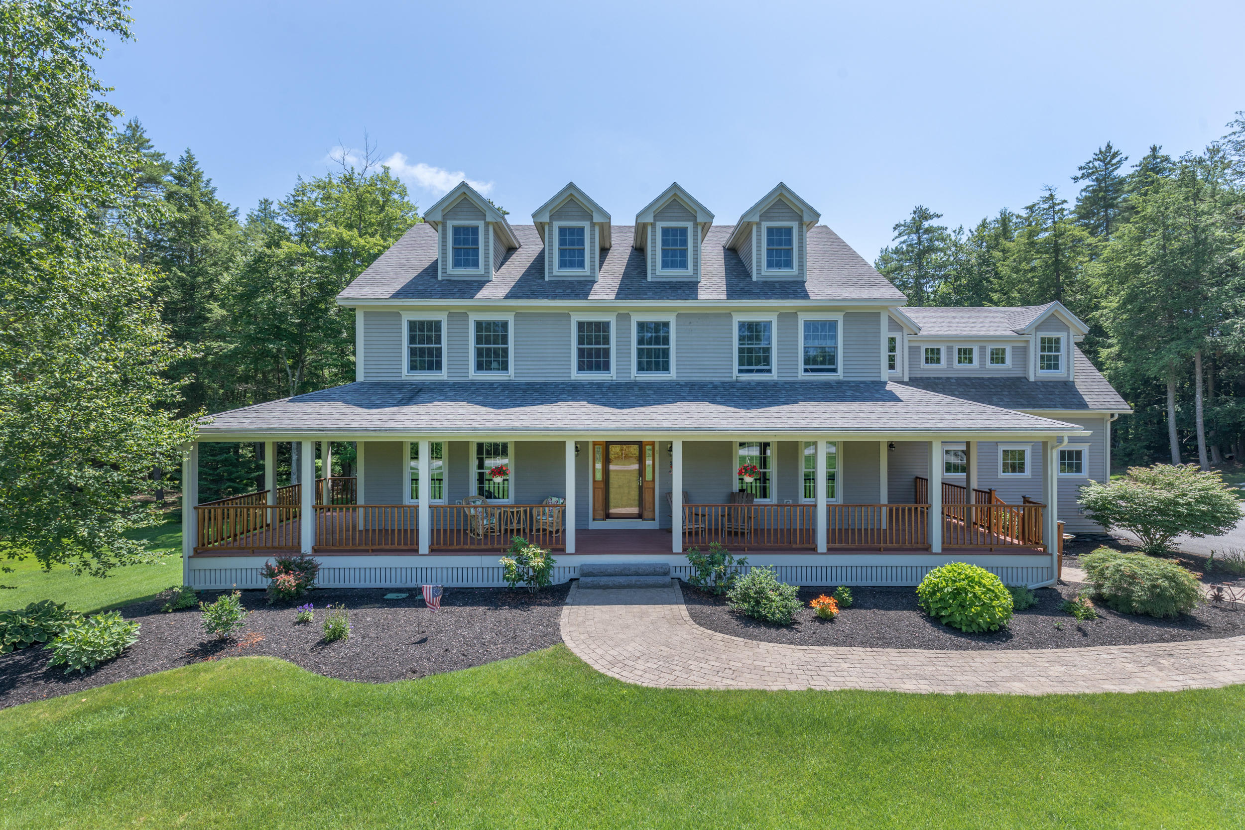 8 Parker Way Falmouth ME 04105