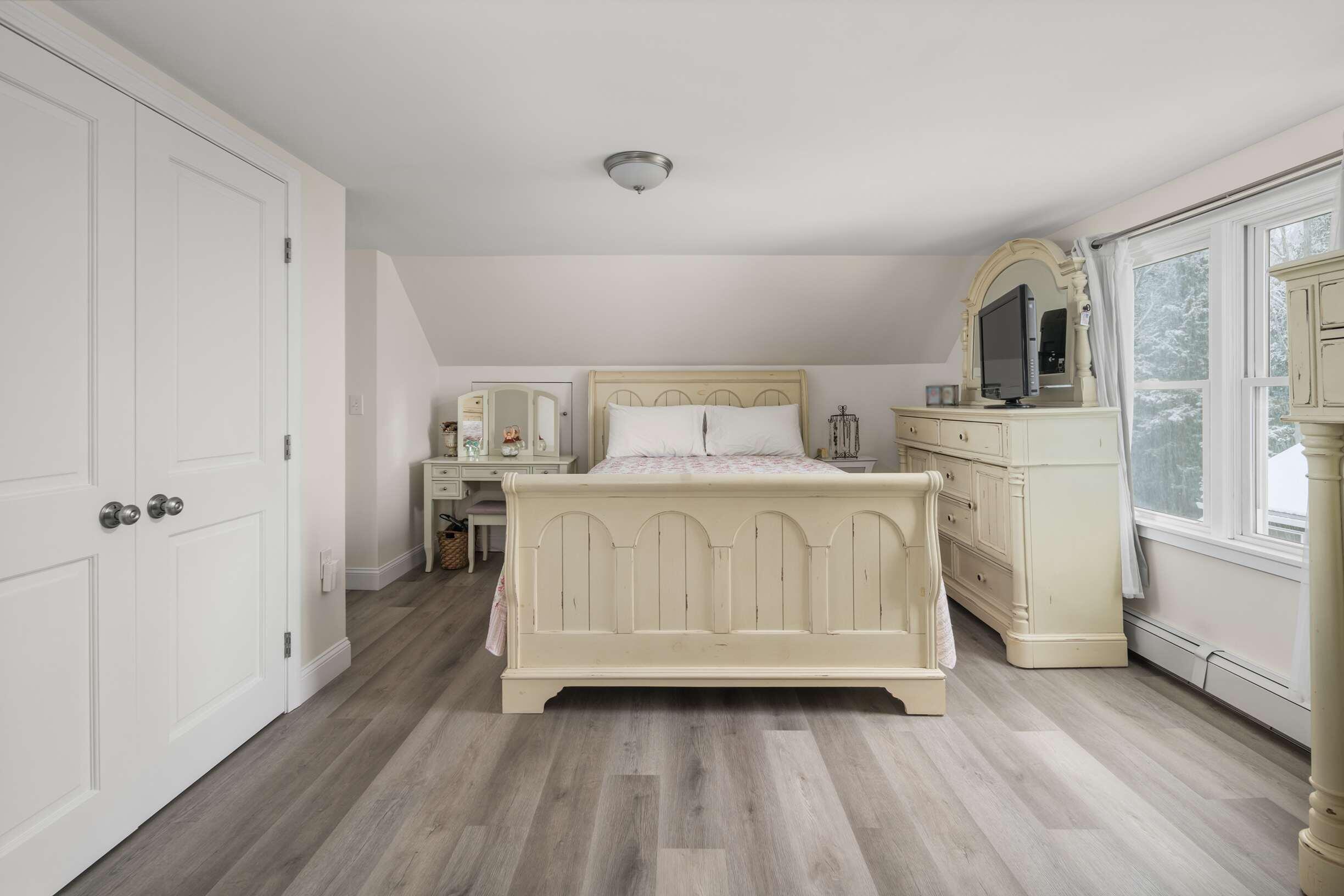 208 Long Sands Road York ME 03909