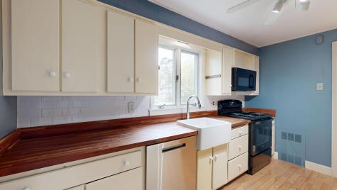41 Googin Street Lewiston ME 04240