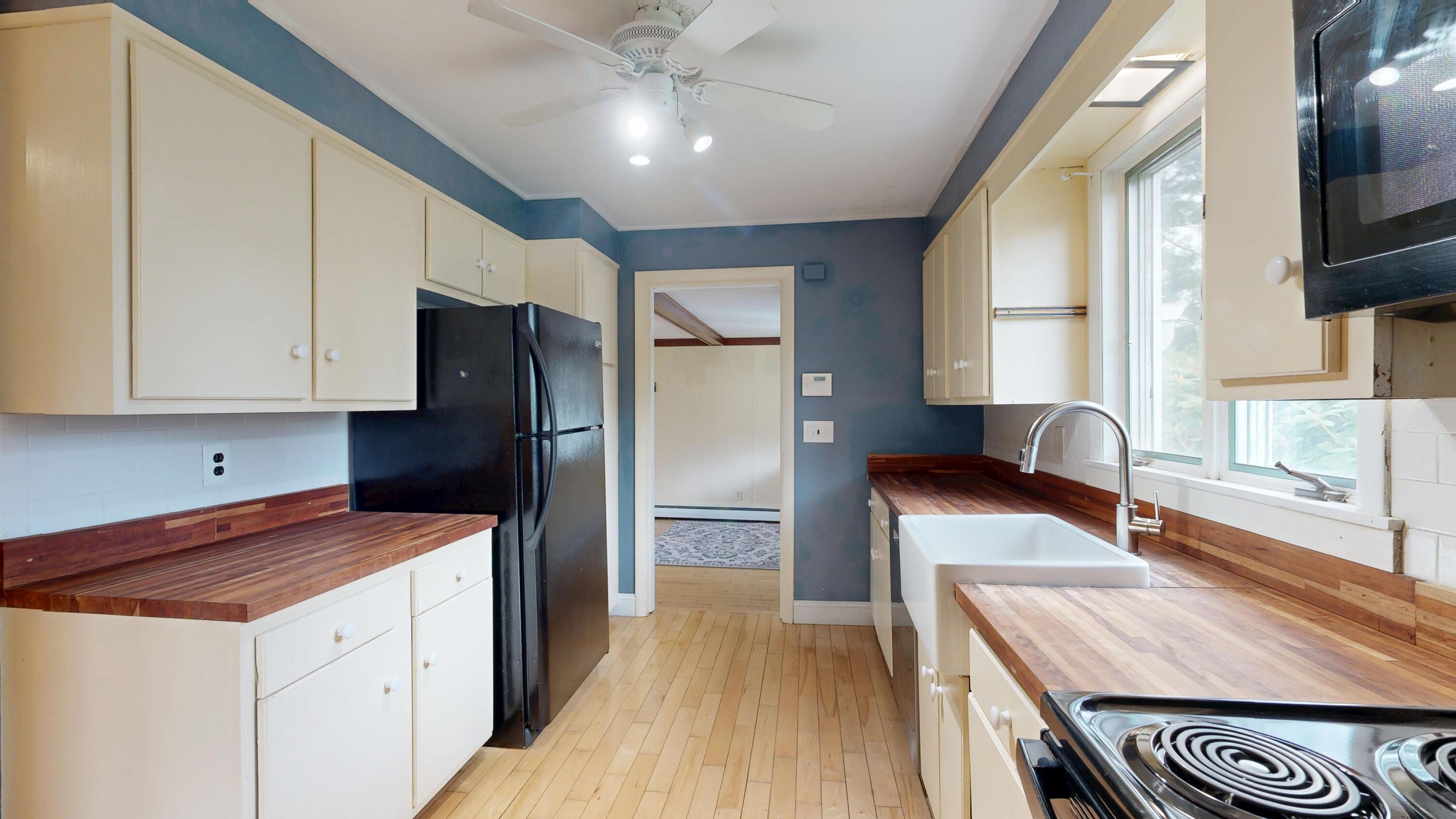 41 Googin Street Lewiston ME 04240